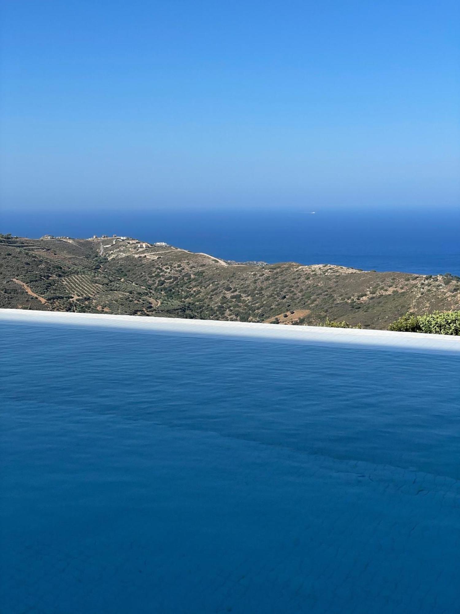 Plethora Luxury Suites Rodhiá Eksteriør bilde