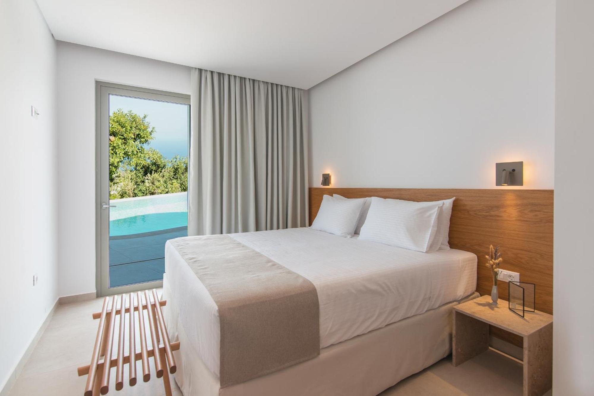 Plethora Luxury Suites Rodhiá Eksteriør bilde